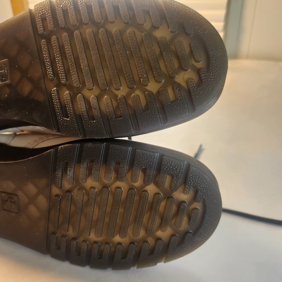 Doc Martens White Leather Zavala 1460 Boots - Picture 13 of 16